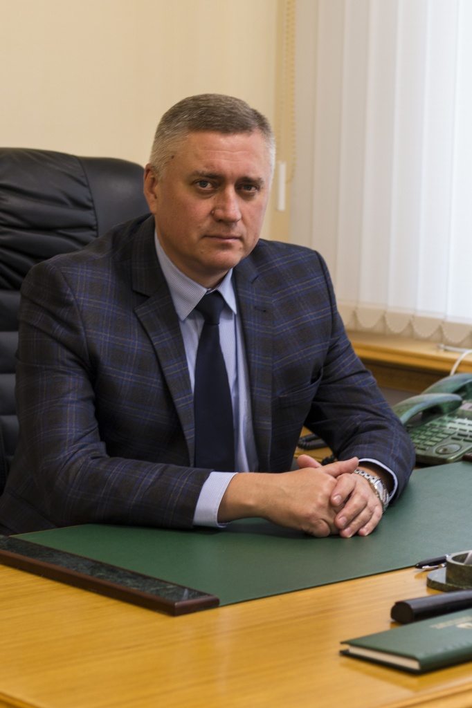 Поздравление главы администрации Симферопольского района Дениса Кратюка с Новым годом!